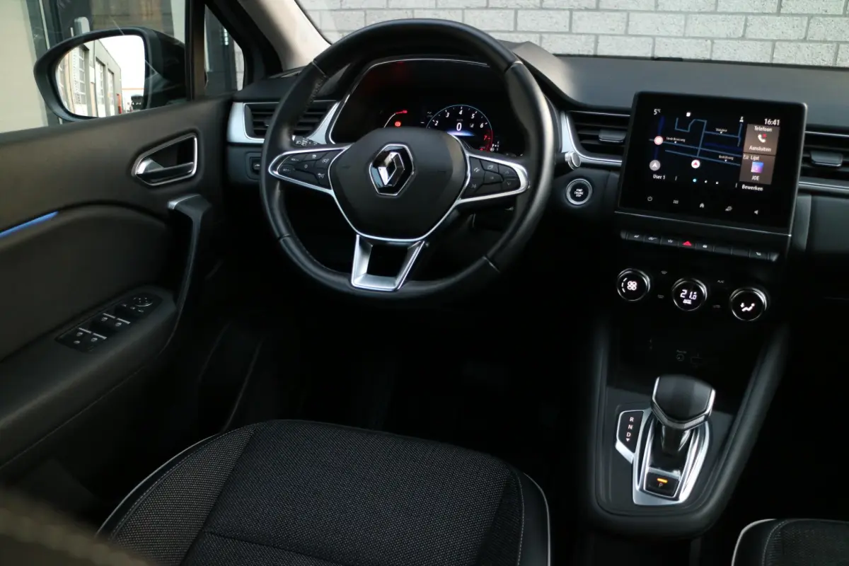 Captur 1.3 TCe 155 Intens | Automaat! | Trekhaak! | Camera |