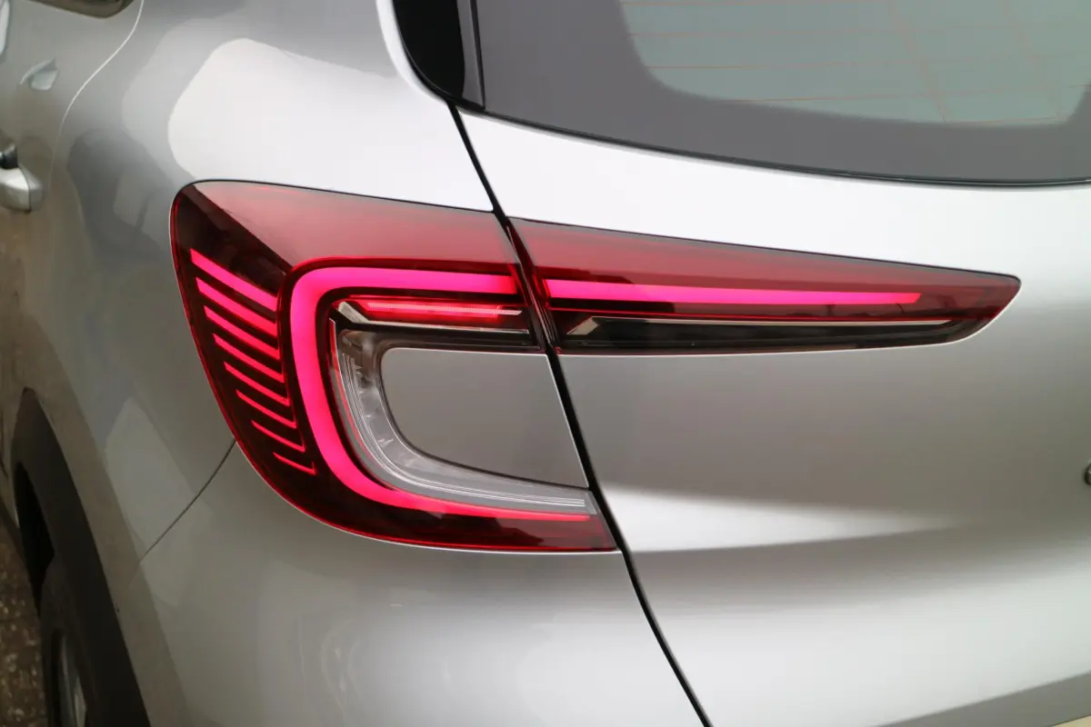 Captur 1.3 TCe 155 Intens | Automaat! | Trekhaak! | Camera |