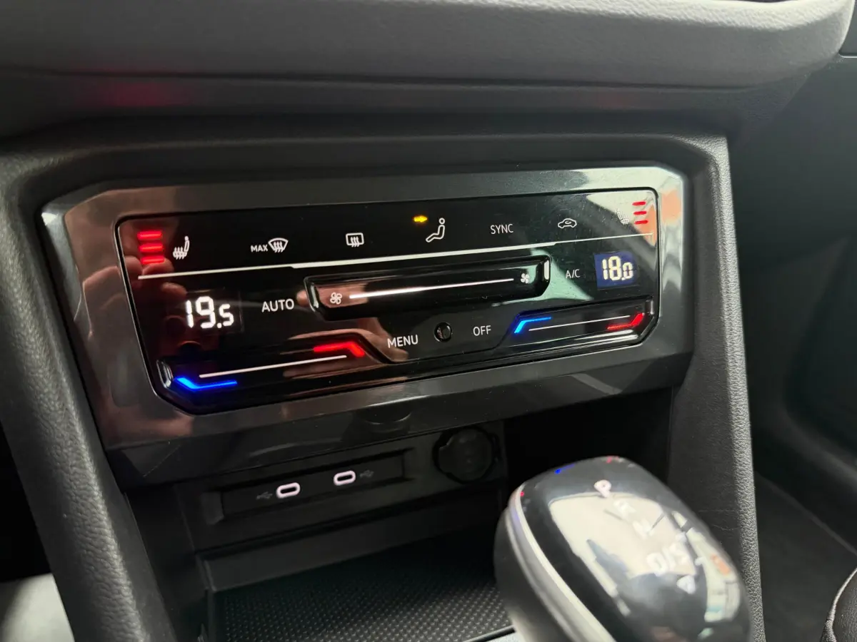 Tiguan 1.5 TSI R-Line BOVAG GARANTIE CARPLAY/NAVI/KEYLESS