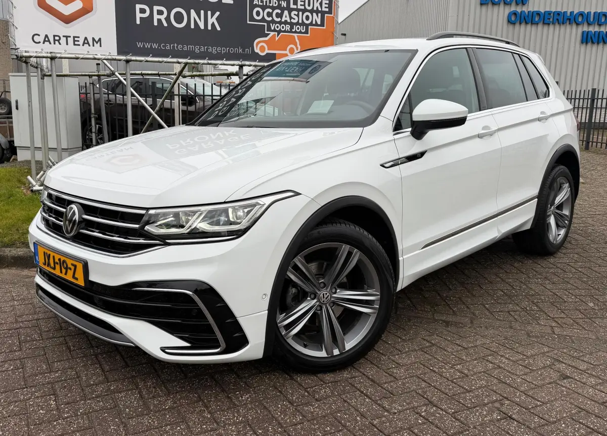 Tiguan 1.5 TSI R-Line BOVAG GARANTIE CARPLAY/NAVI/KEYLESS