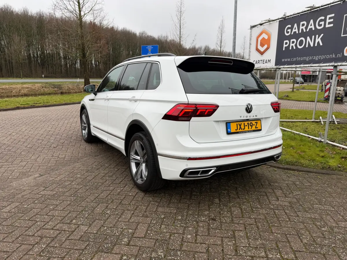 Tiguan 1.5 TSI R-Line BOVAG GARANTIE CARPLAY/NAVI/KEYLESS