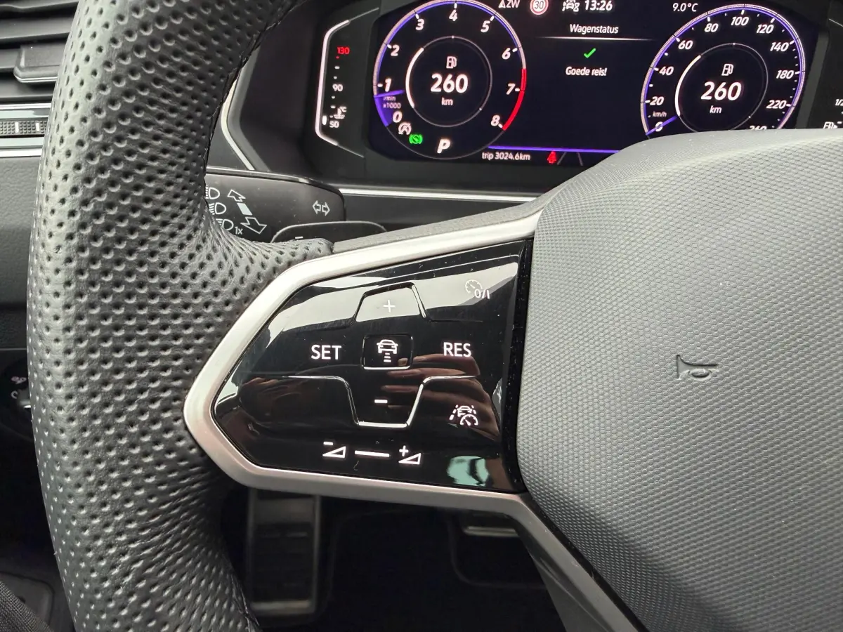 Tiguan 1.5 TSI R-Line BOVAG GARANTIE CARPLAY/NAVI/KEYLESS