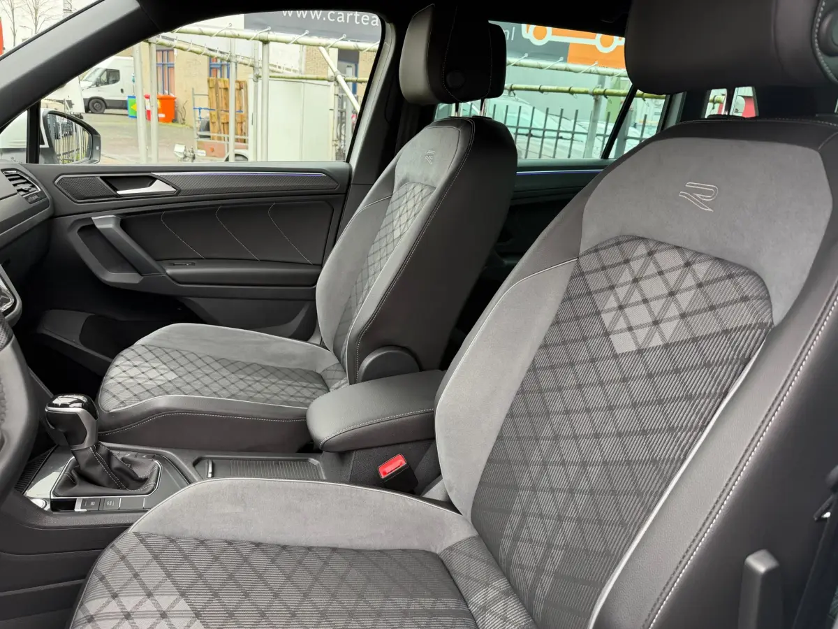 Tiguan 1.5 TSI R-Line BOVAG GARANTIE CARPLAY/NAVI/KEYLESS