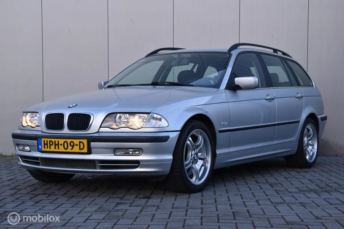 BMW 3 Serie Touring 2001 Benzine Automatisch leasen