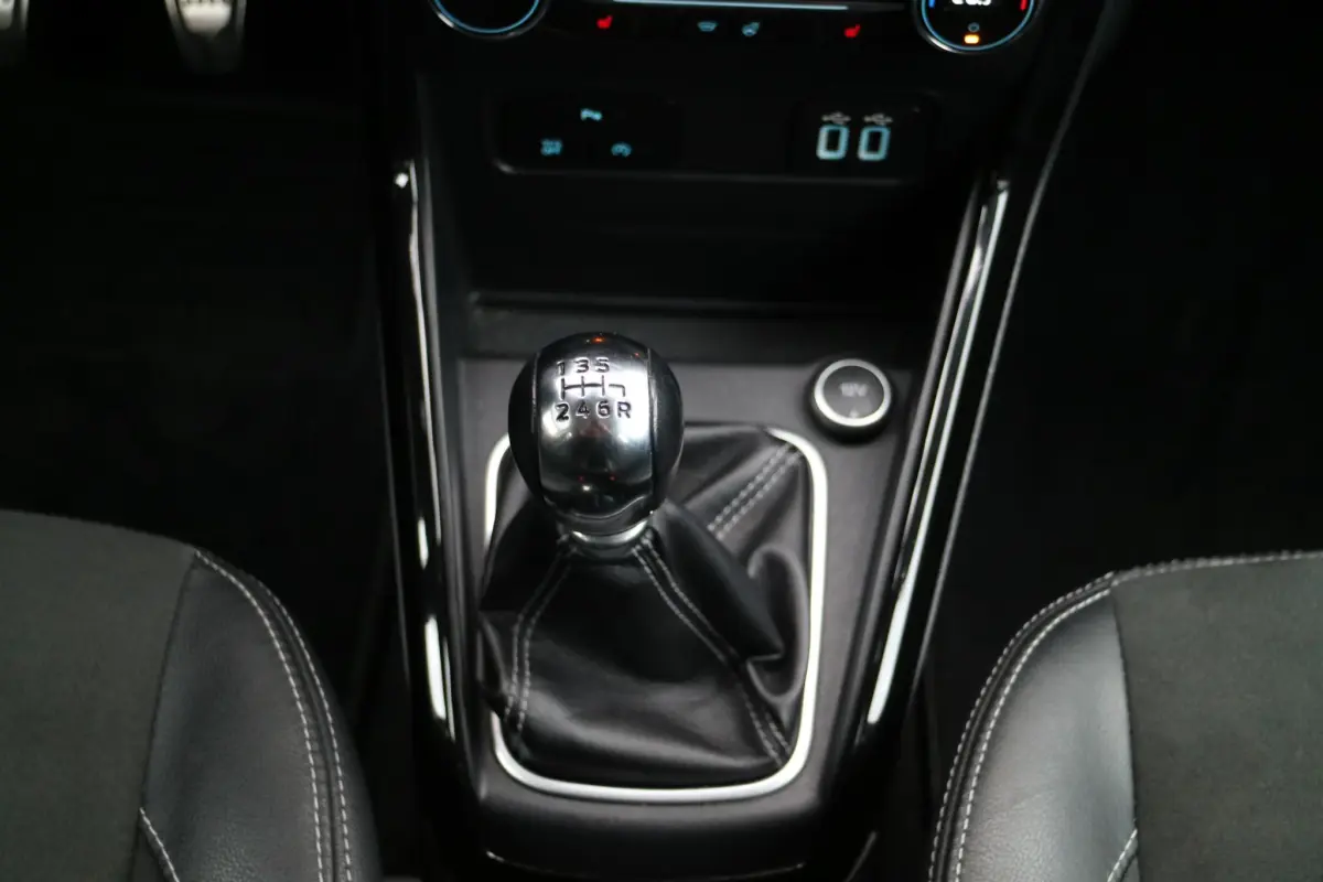 EcoSport 1.0 EcoBoost St-line | Schuifdak | Carplay |