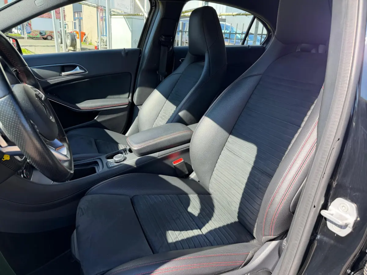 A-Klasse 200 AMG BOVAG GARANTIE NAVI/CARPLAY/CRUIS