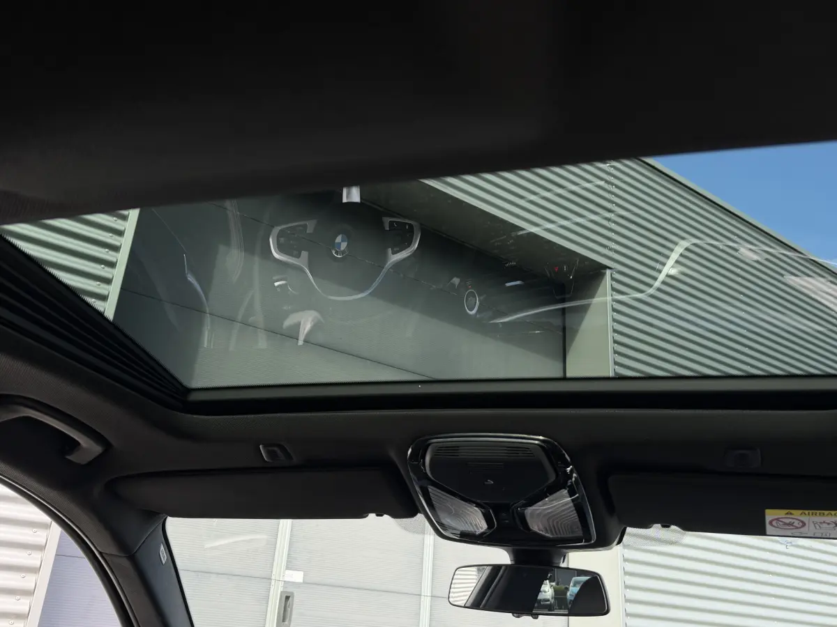 5 Serie M550i xDrive High Executive I Aut. I 463 PK I Leder I Schuifdak I Carplay
