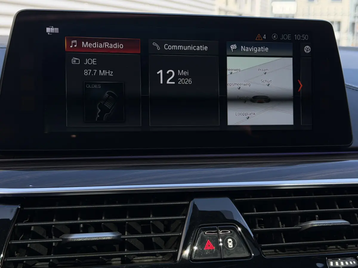 5 Serie M550i xDrive High Executive I Aut. I 463 PK I Leder I Schuifdak I Carplay