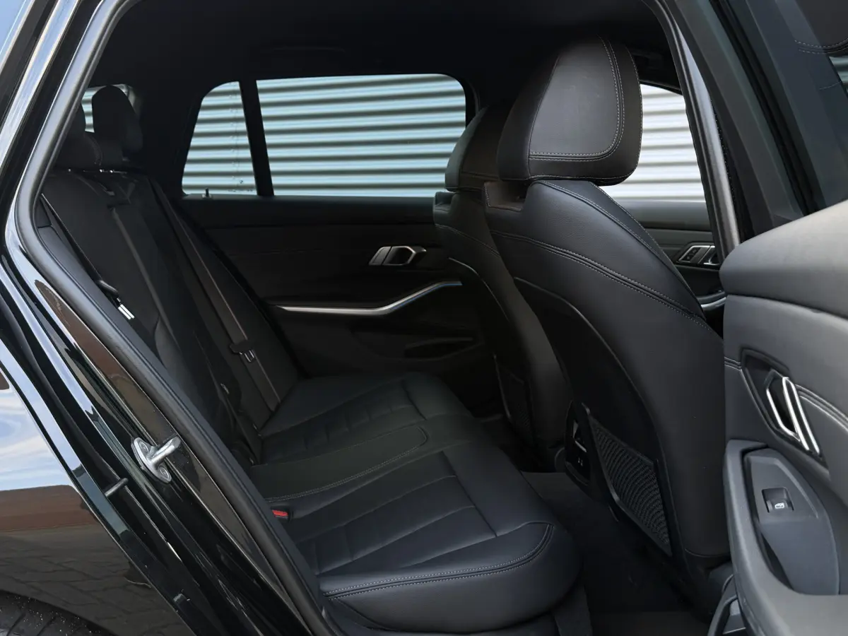 3 Serie Touring 330e I Hybride I Aut. I M-Sport Pro I Leder I Carplay I Incl. Btw