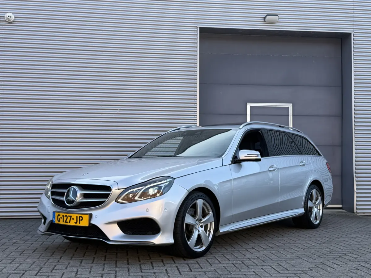 E-Klasse Estate 300 BlueTEC HYBRID Prestige Avantgarde AMG I Aut. I Leder I Schuifdak I Navi
