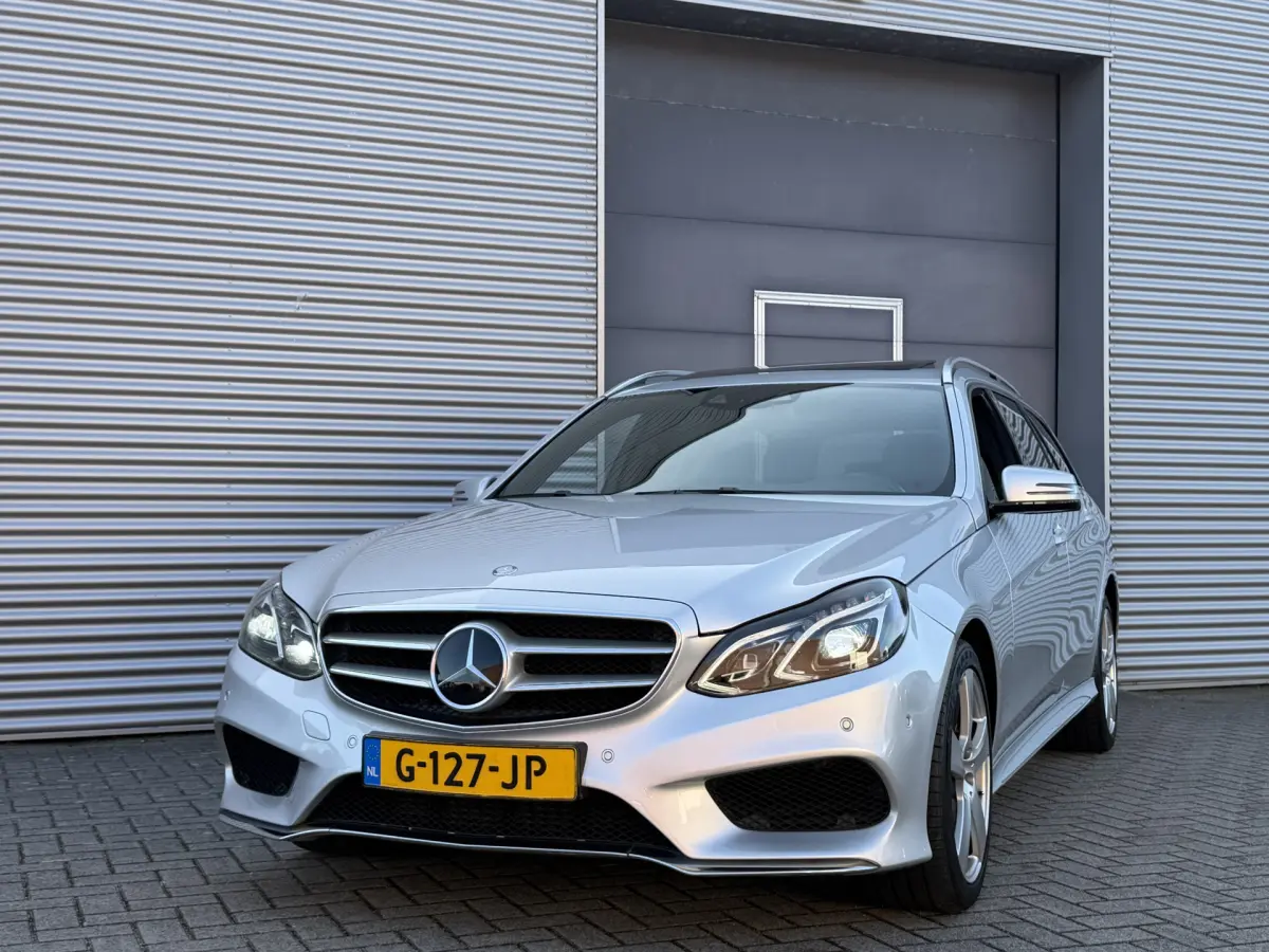 E-Klasse Estate 300 BlueTEC HYBRID Prestige Avantgarde AMG I Aut. I Leder I Schuifdak I Navi
