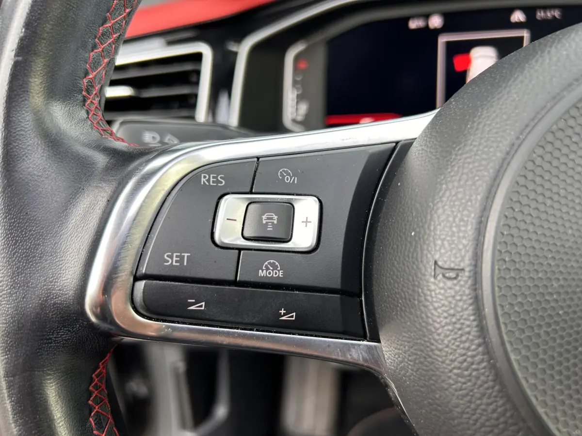 Polo 2.0 TSI GTI | Beats | Pano | LED | Virtual | Camera | Keyless |
