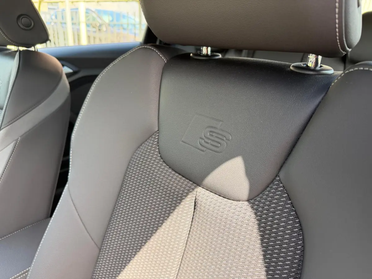 A1 citycarver 30 TFSI edition one BOVAG GARANTIE CRUIS/CARPLAY/