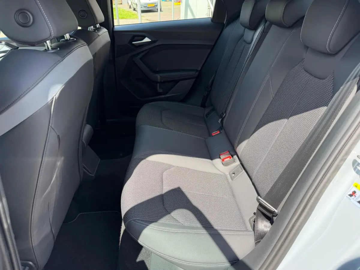 A1 citycarver 30 TFSI edition one BOVAG GARANTIE CRUIS/CARPLAY/