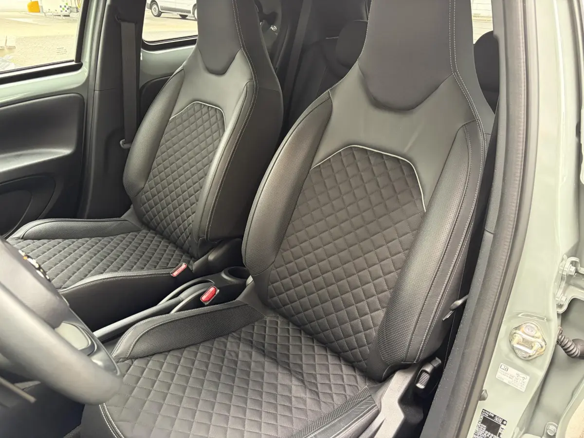 Aygo X 1.0 VVT-i S-CVT Premium Design Pack/Adaptive cruise/Clima/VOL!