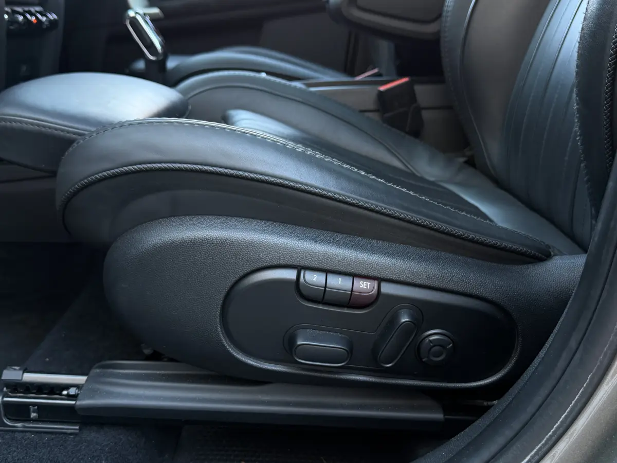 Countryman 2.0 John Cooper Works ALL4 Chili I Aut. I 306 PK I Leder I Pano.dak I Carplay I ACC