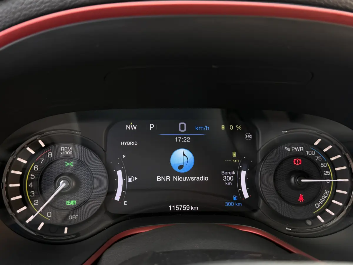 Compass 4xe 240 Plug-in Hybrid Electric Trailhawk I Aut. I Leder I Camera