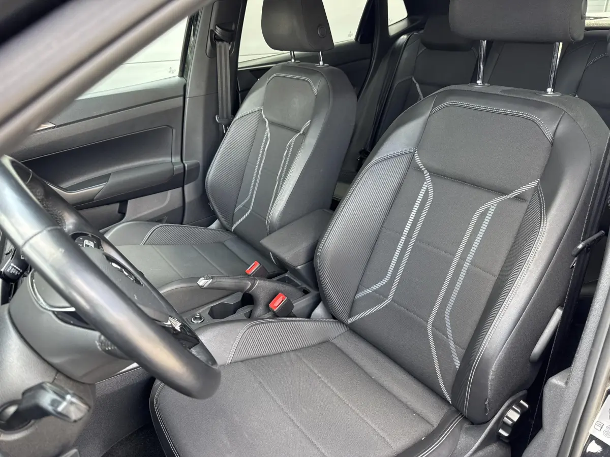 Polo 1.0 TSI Highline Business R-line | Digitale cockpit | PDC v+a