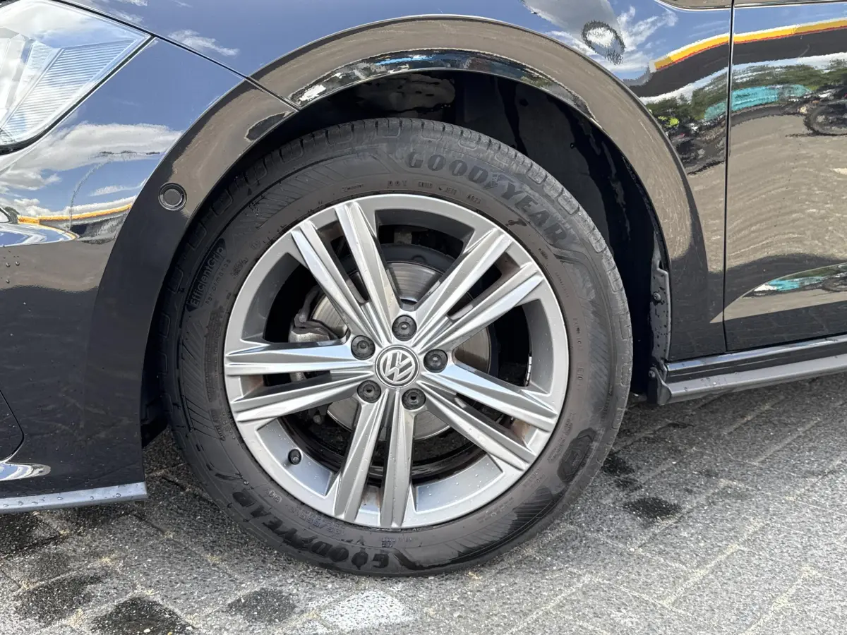 Polo 1.0 TSI Highline Business R-line | Digitale cockpit | PDC v+a