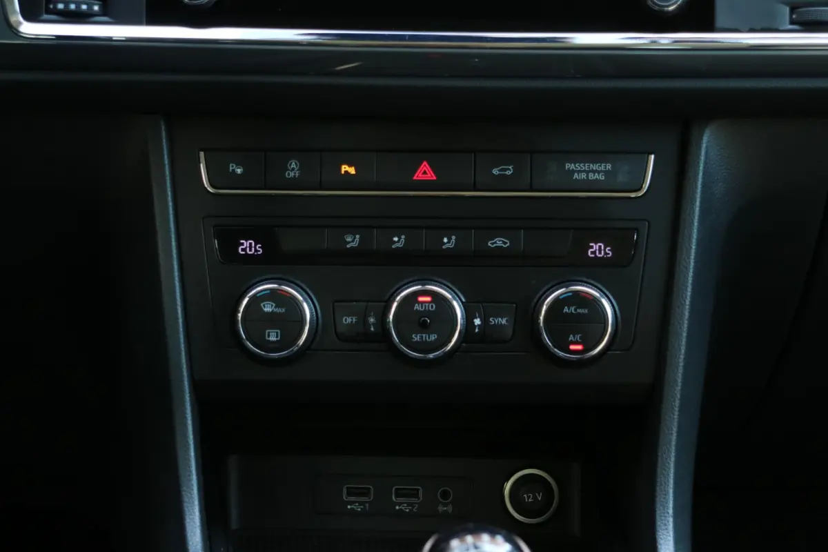 Ateca 1.0 EcoTSI Style | Camera | Elektr. A. Klep | Carplay |
