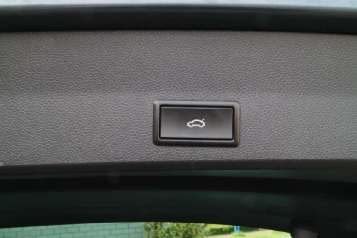 Ateca 1.0 EcoTSI Style | Camera | Elektr. A. Klep | Carplay |