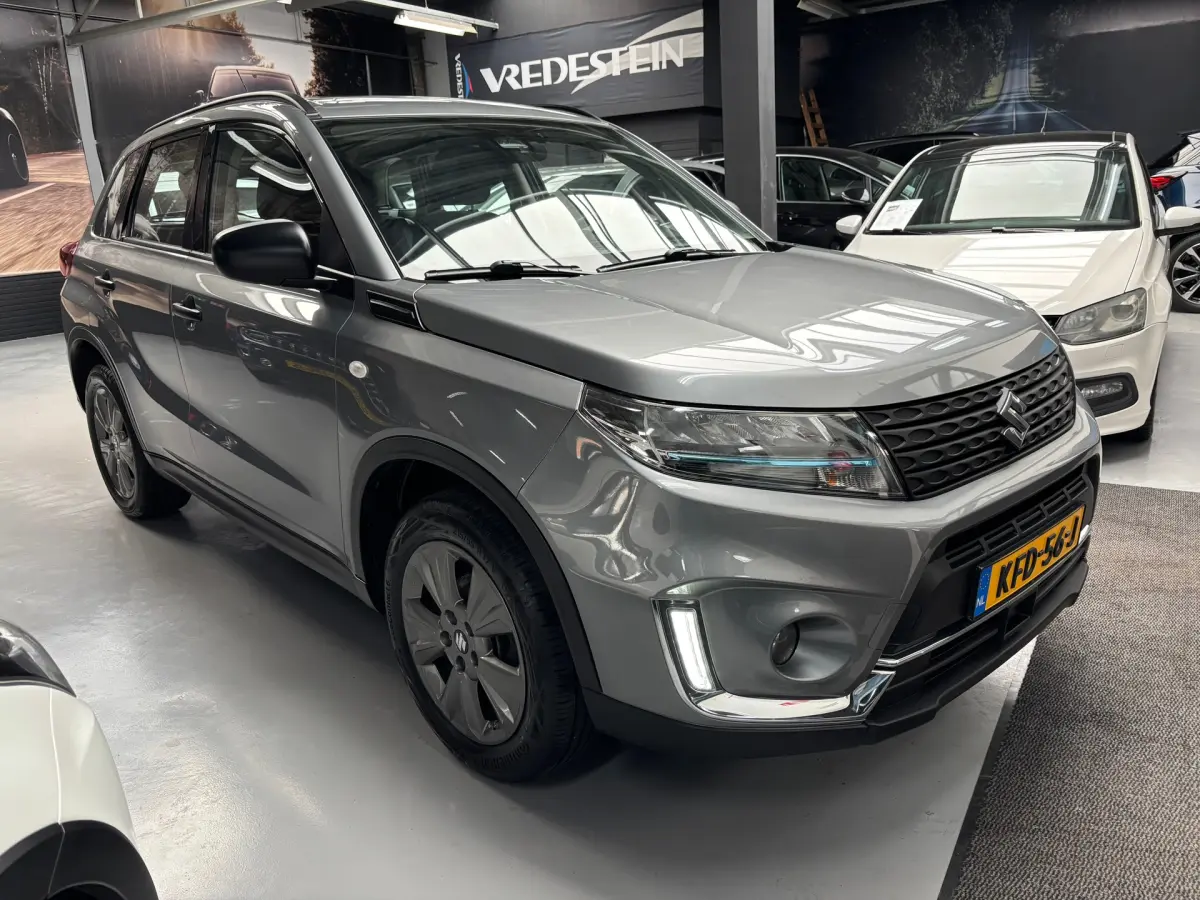 Vitara 1.4 Boosterjet Comfort Smart Hybrid / Camera