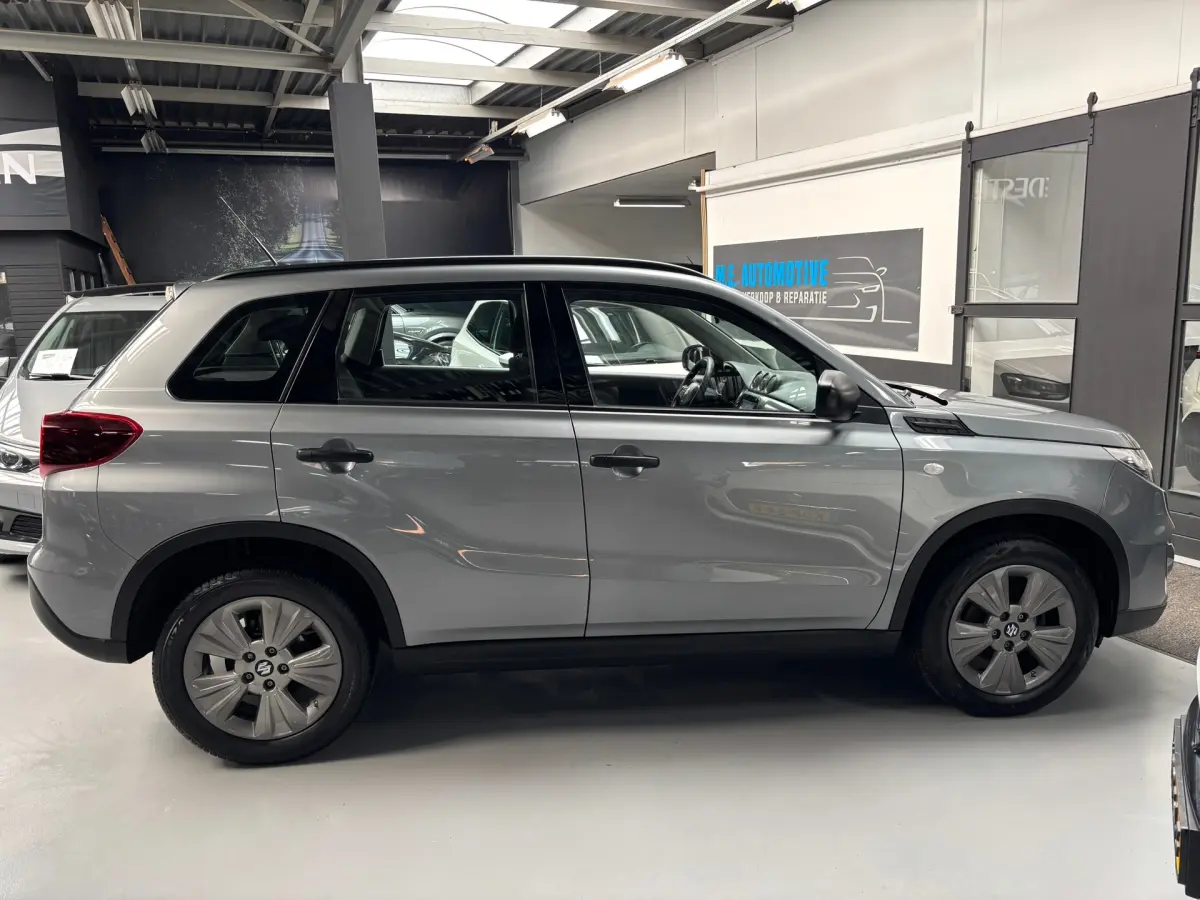 Vitara 1.4 Boosterjet Comfort Smart Hybrid / Camera