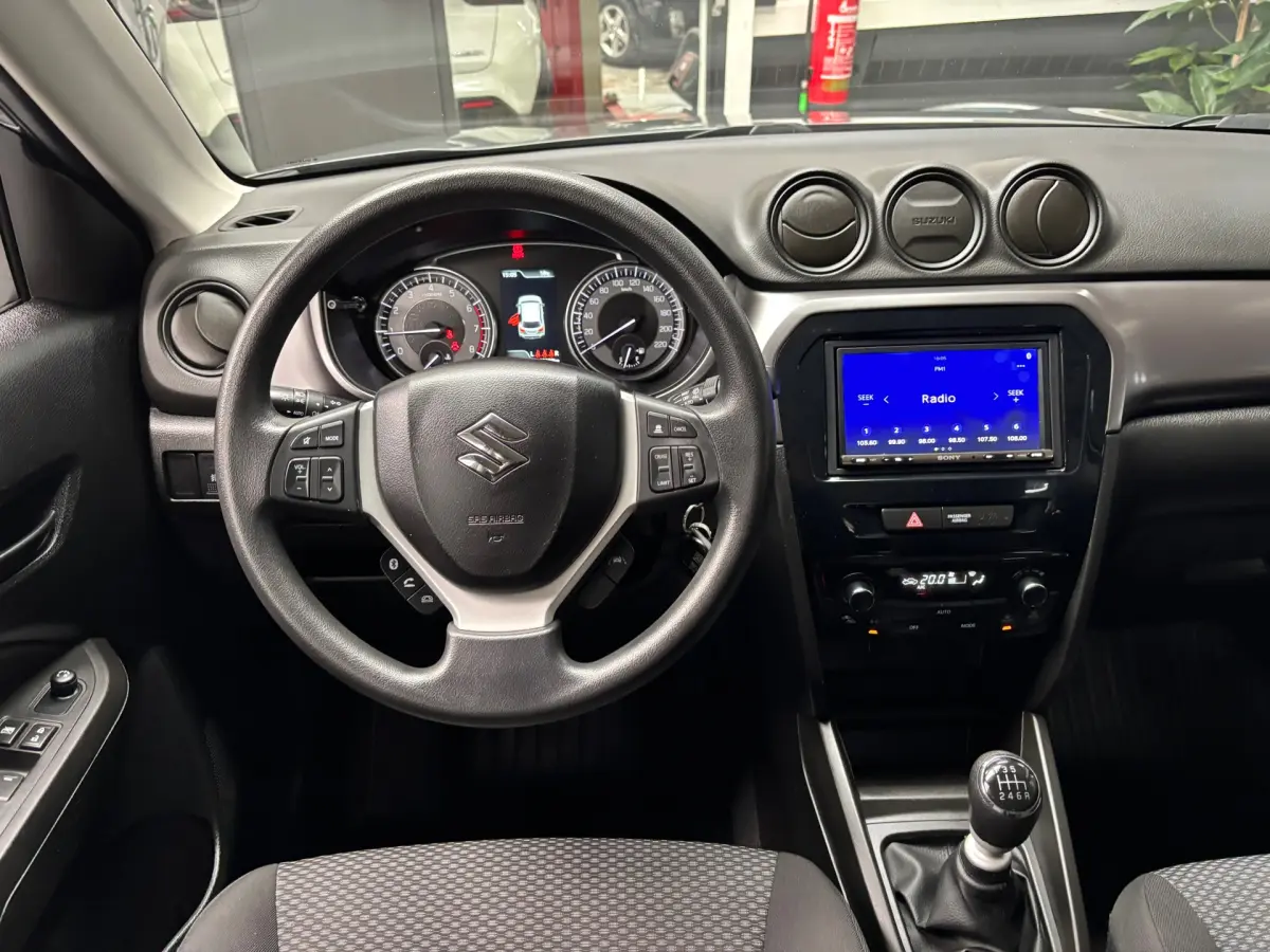 Vitara 1.4 Boosterjet Comfort Smart Hybrid / Camera