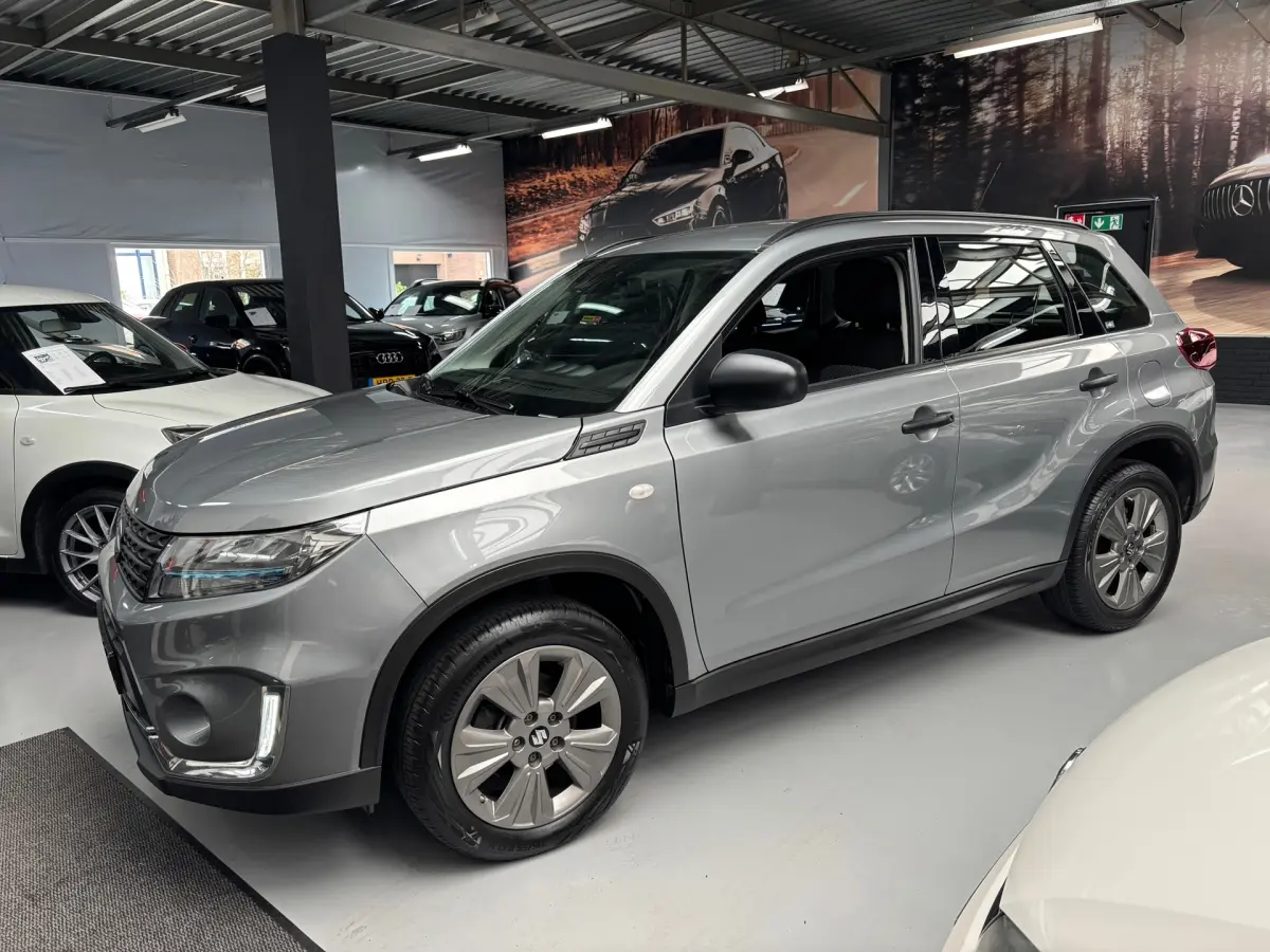 Vitara 1.4 Boosterjet Comfort Smart Hybrid / Camera