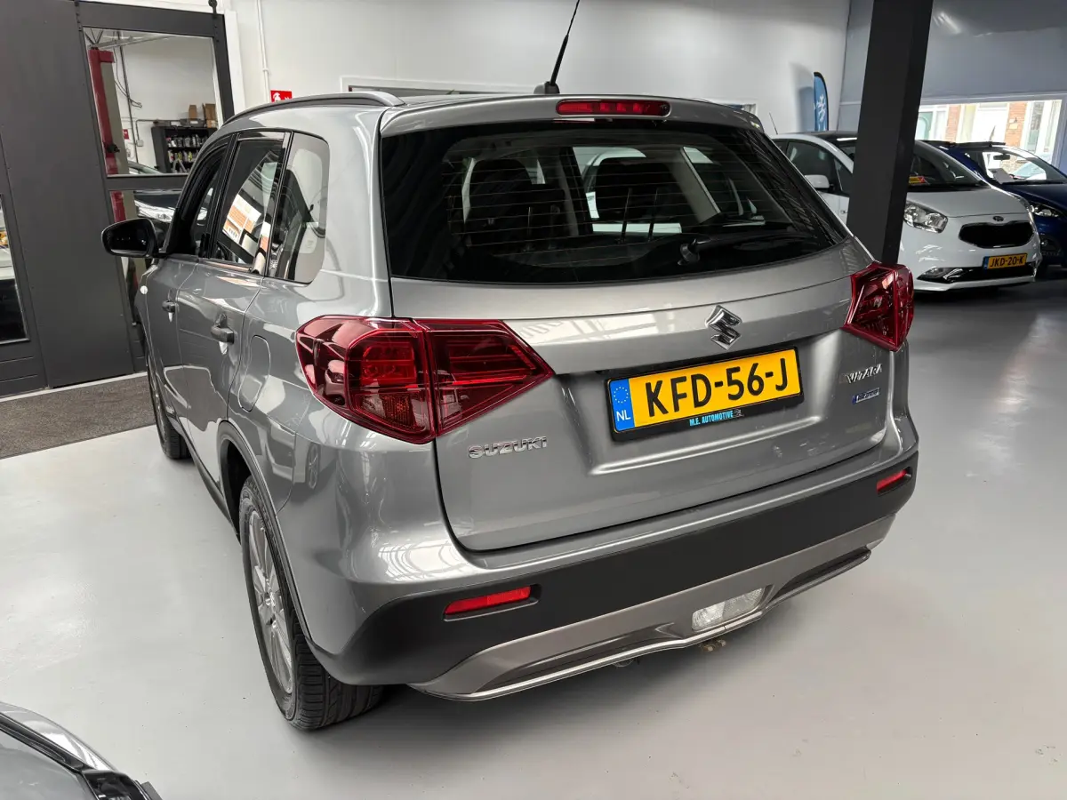 Vitara 1.4 Boosterjet Comfort Smart Hybrid / Camera
