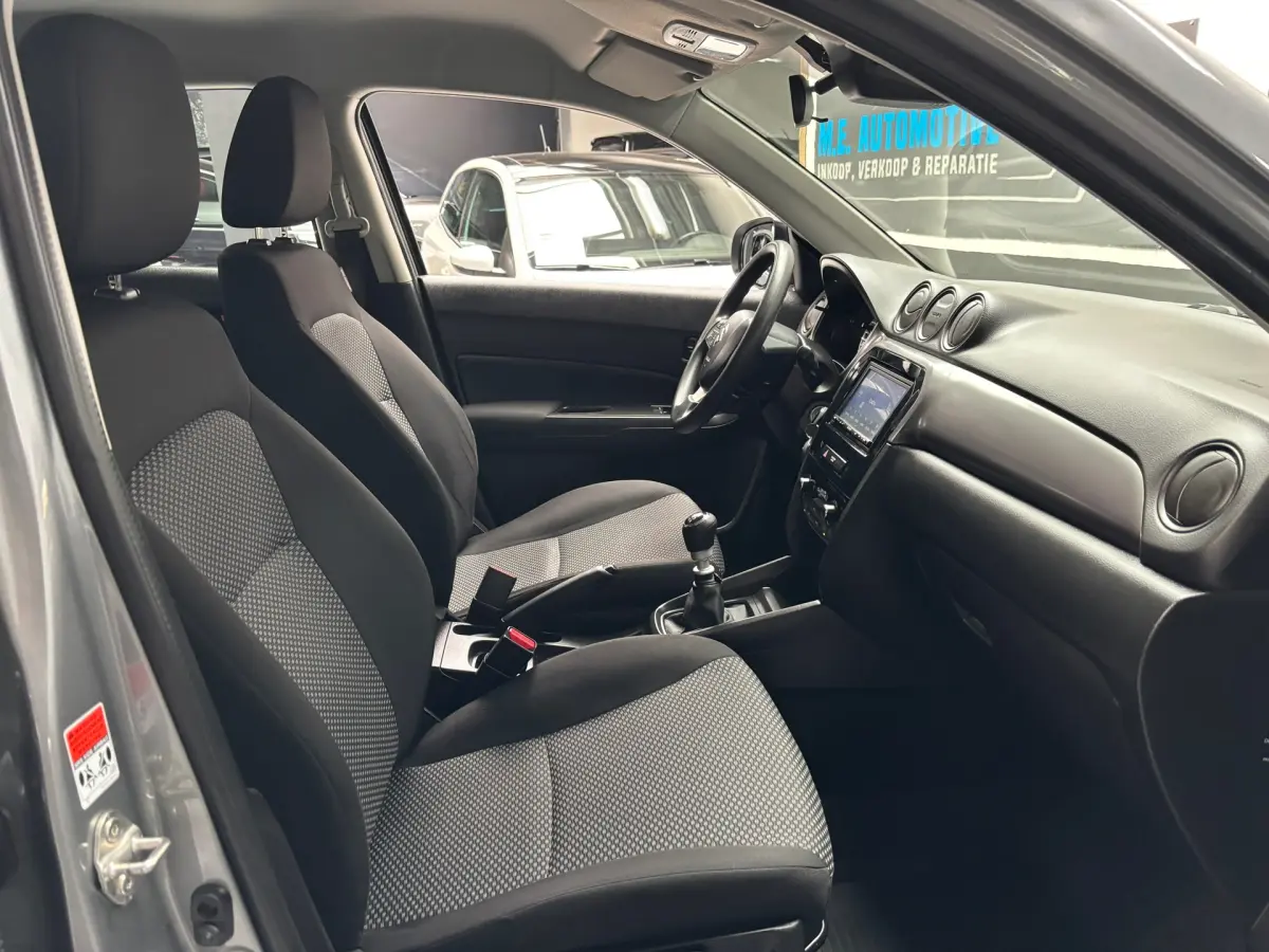 Vitara 1.4 Boosterjet Comfort Smart Hybrid / Camera