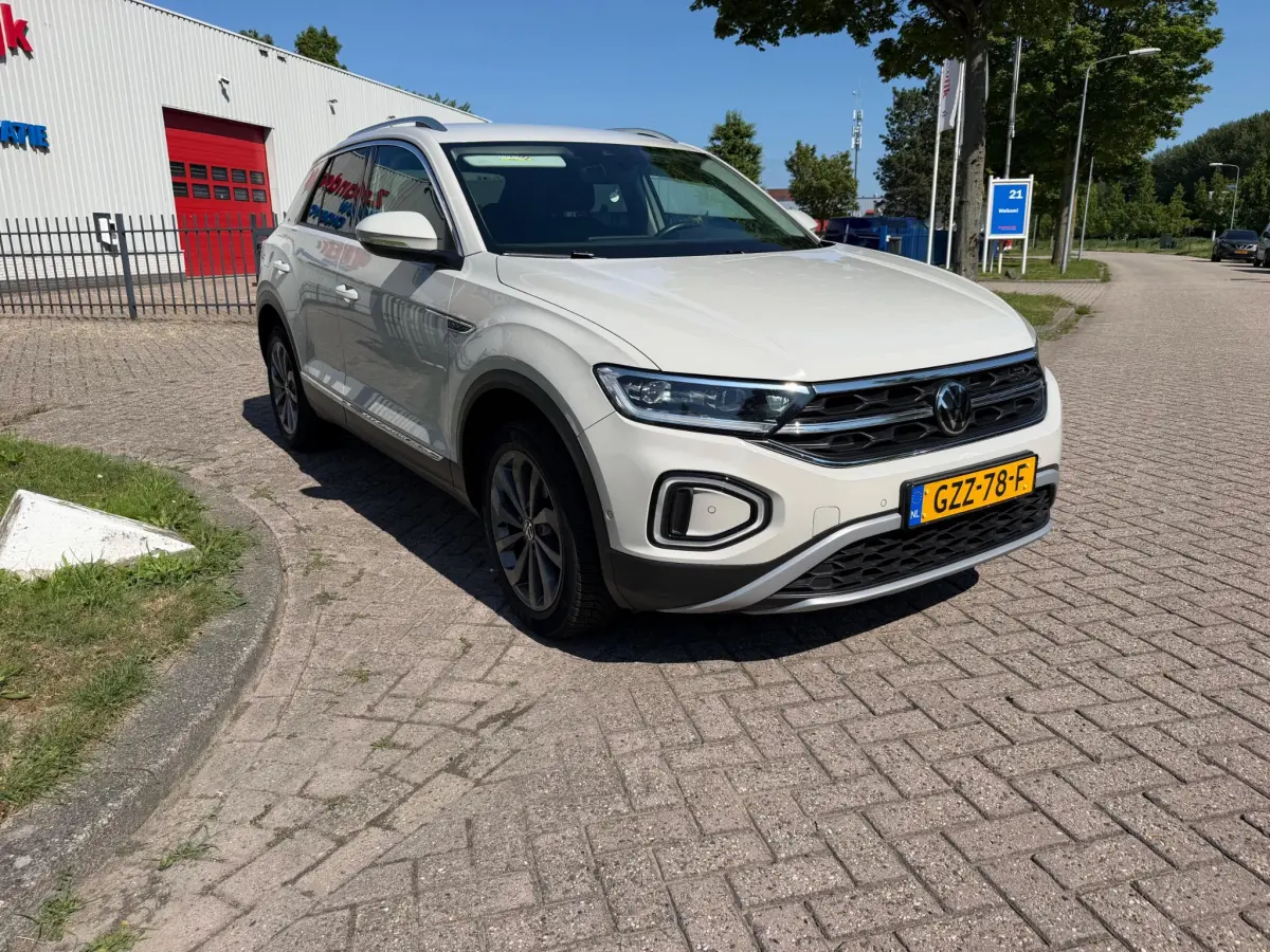T-Roc 1.5 TSI R-Line BOVAG GARANTIE ACC/CARPLAY/CAMERA