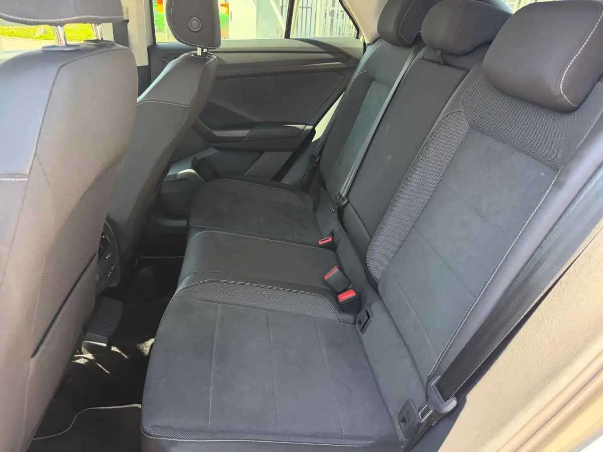T-Roc 1.5 TSI R-Line BOVAG GARANTIE ACC/CARPLAY/CAMERA