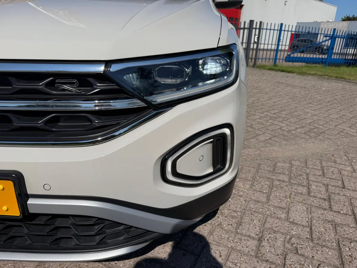 T-Roc 1.5 TSI R-Line BOVAG GARANTIE ACC/CARPLAY/CAMERA