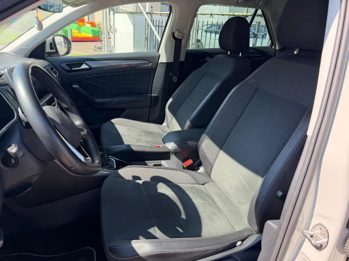 T-Roc 1.5 TSI R-Line BOVAG GARANTIE ACC/CARPLAY/CAMERA