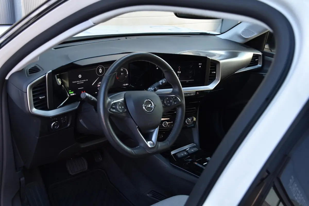 Mokka-e Business Elegance 50-kWh 11kw bl.