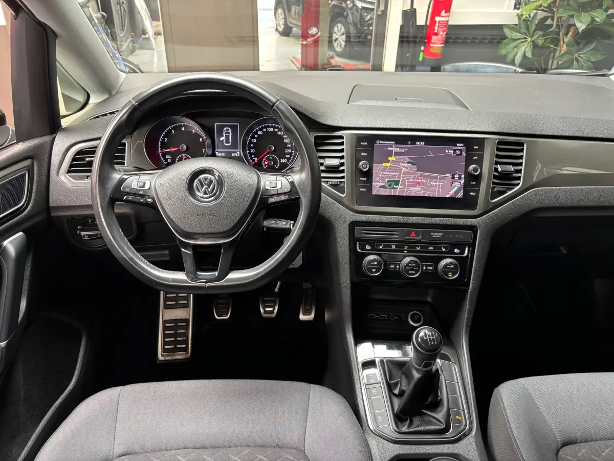 Golf Sportsvan 1.0 TSI Highline Edition Camera / Navigatie