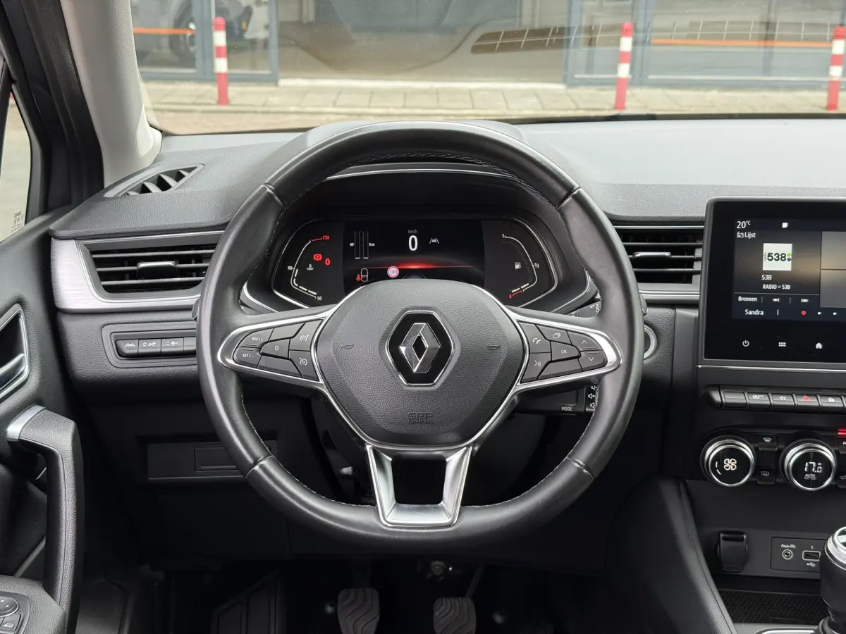 Captur 1.0 TCe 100 Intens SideBars | Carplay | Camera