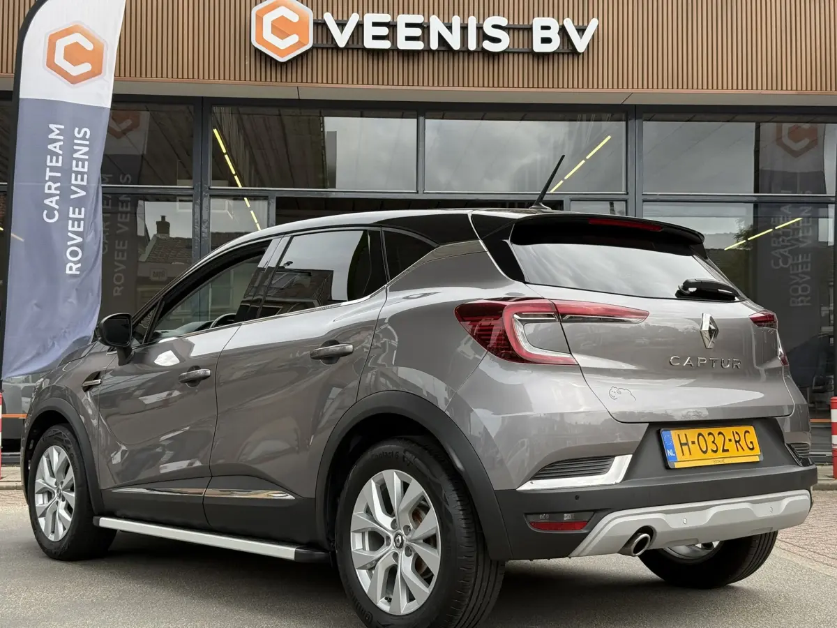 Captur 1.0 TCe 100 Intens SideBars | Carplay | Camera