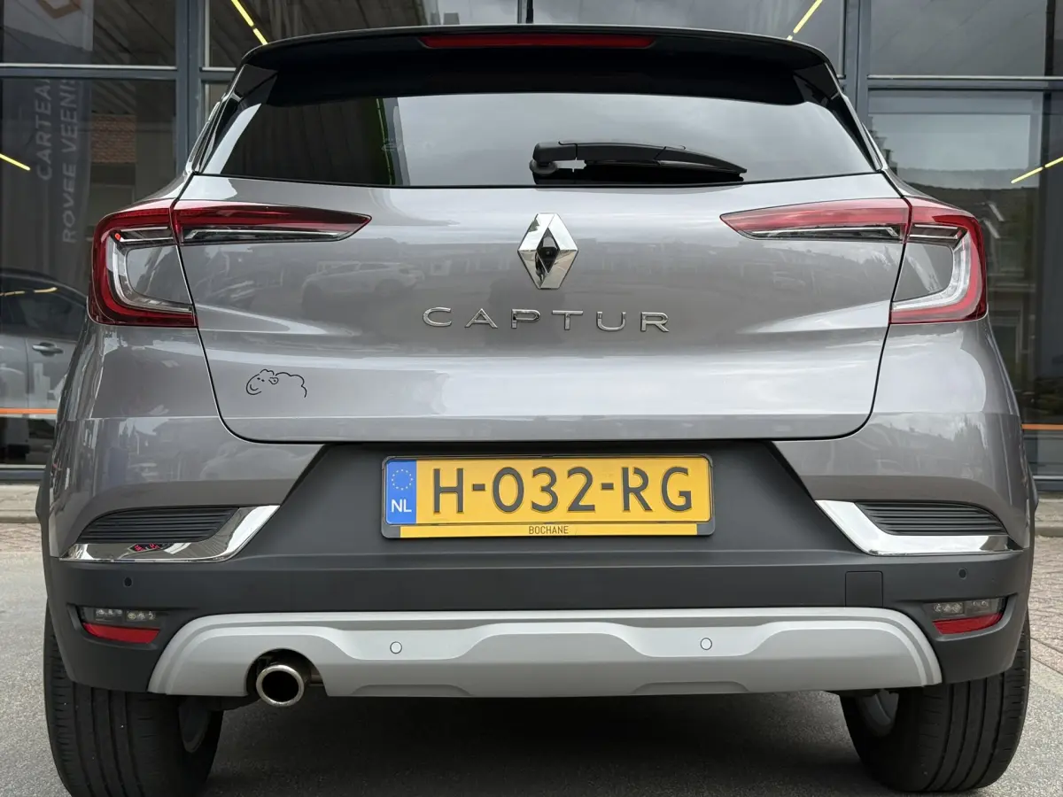 Captur 1.0 TCe 100 Intens SideBars | Carplay | Camera