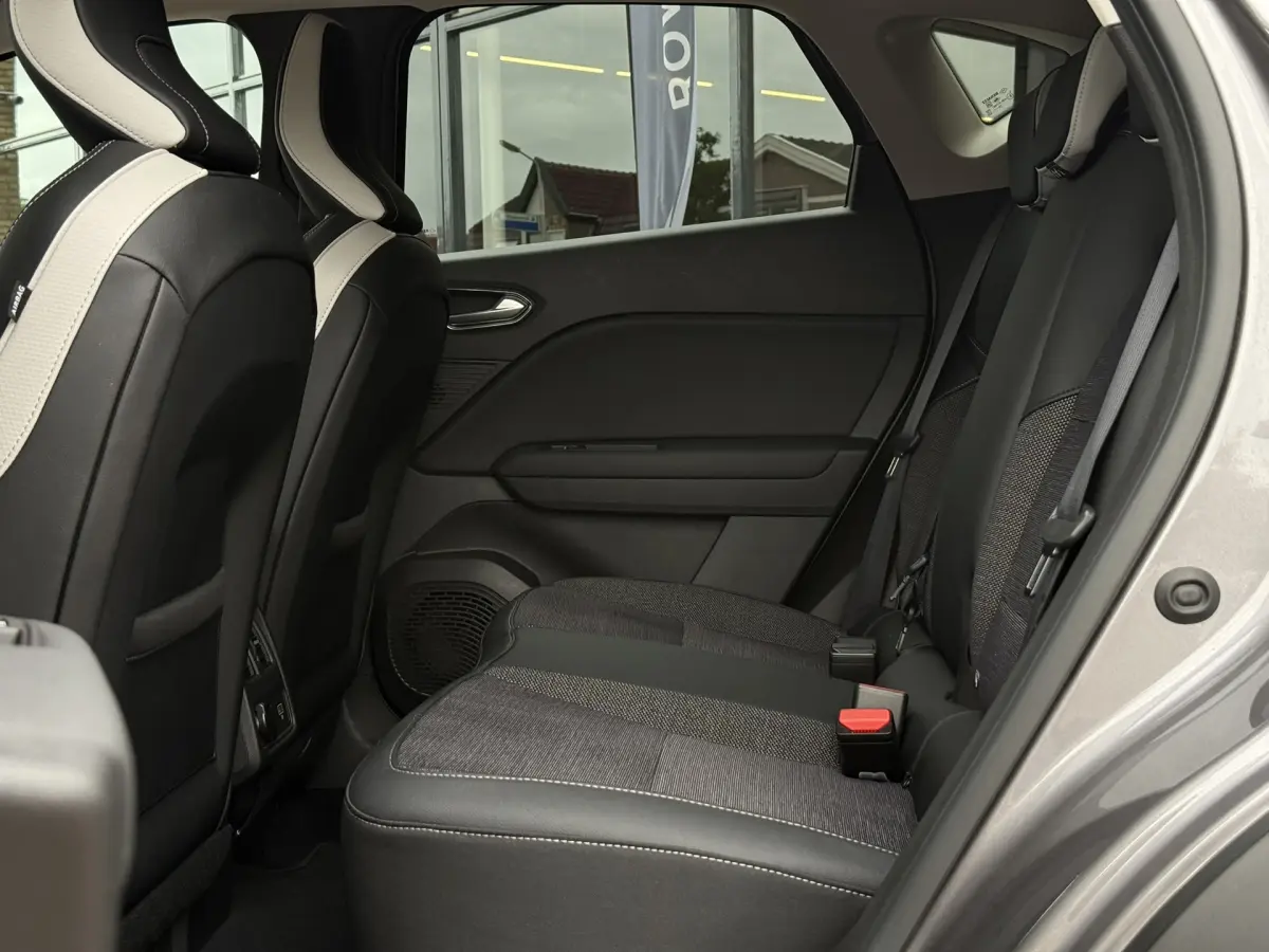 Captur 1.0 TCe 100 Intens SideBars | Carplay | Camera