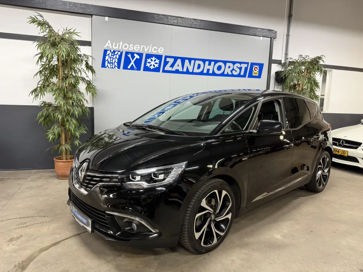 Scénic 1.3 TCe Bose // Led koplampen // Camera // Carplay