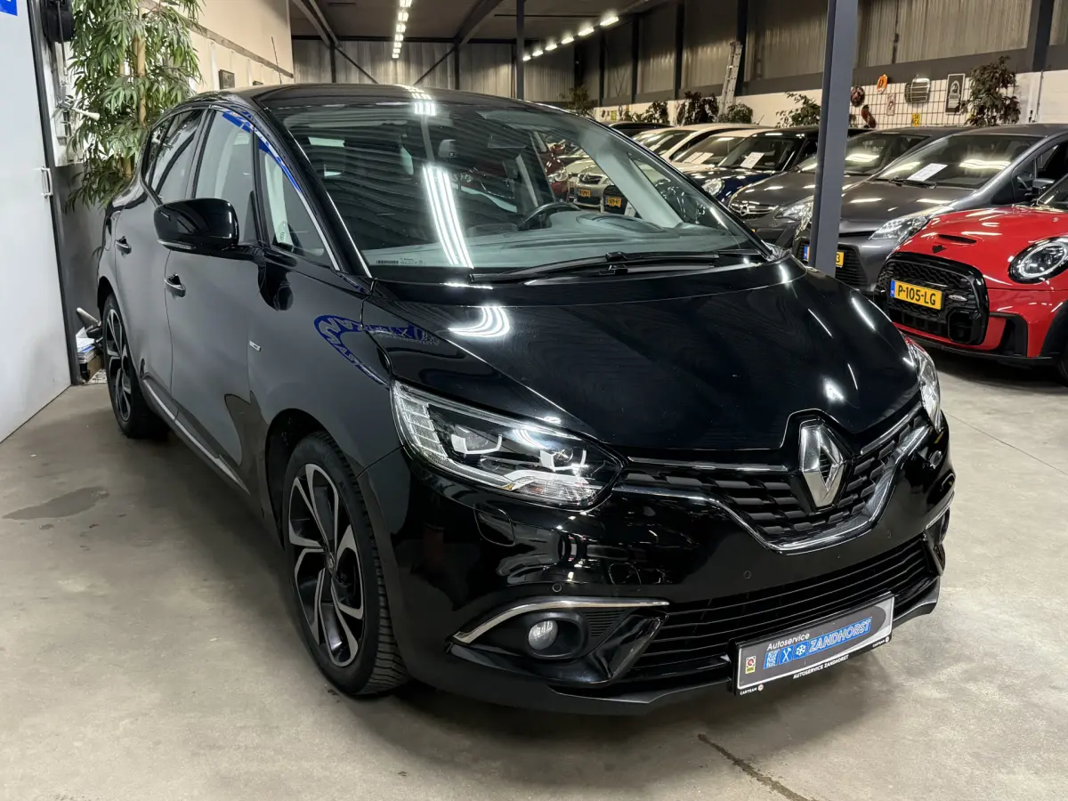 Scénic 1.3 TCe Bose // Led koplampen // Camera // Carplay