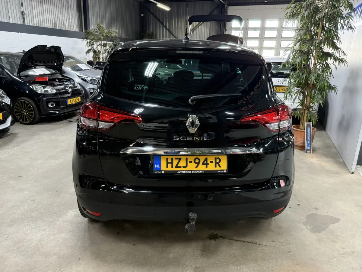 Scénic 1.3 TCe Bose // Led koplampen // Camera // Carplay