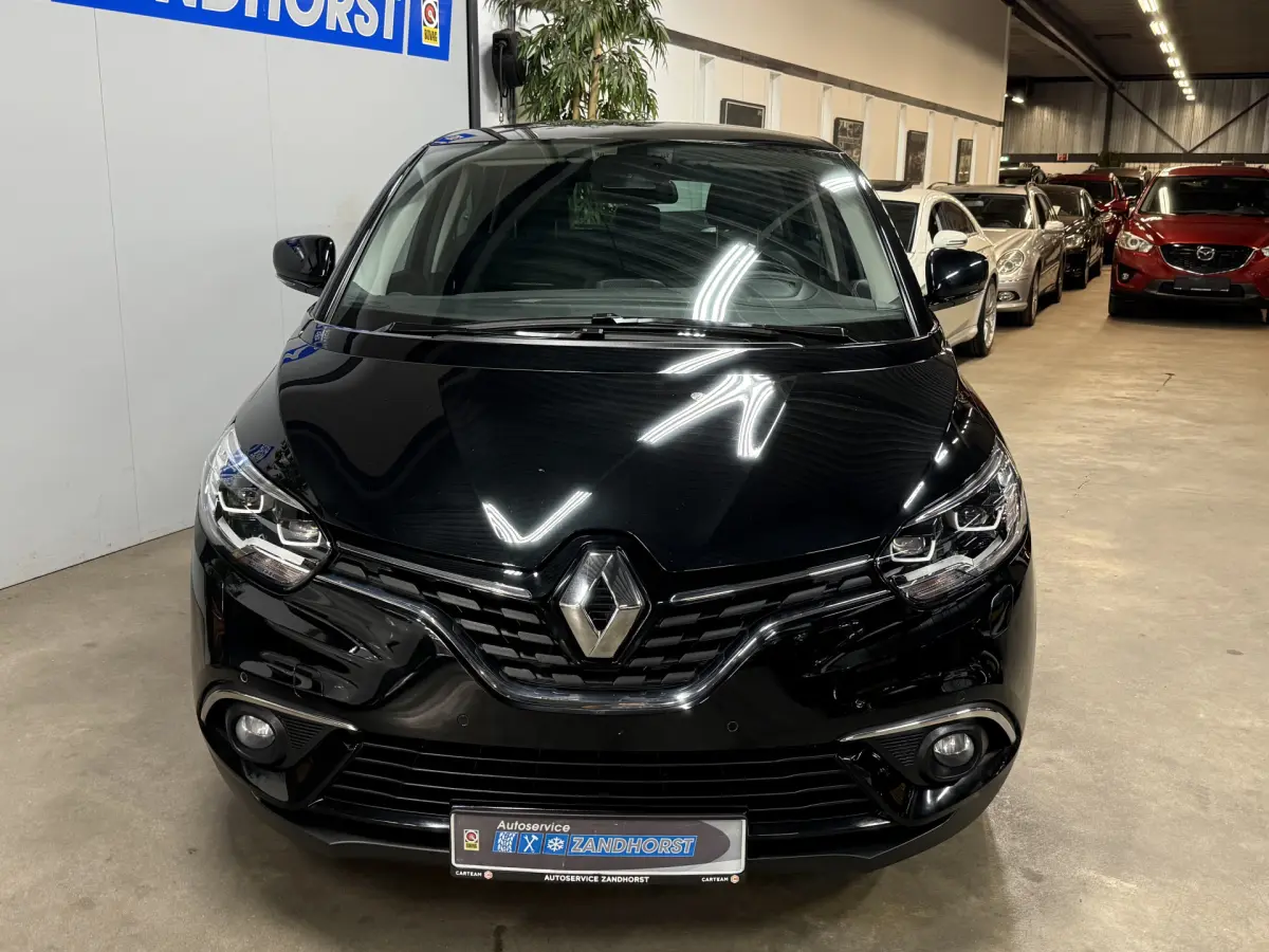 Scénic 1.3 TCe Bose // Led koplampen // Camera // Carplay
