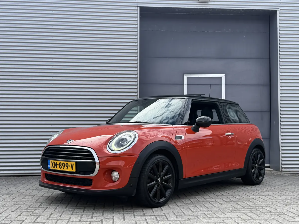 3-Deurs 1.5 Cooper Chili I Pano.dak I Carplay I Leder I Camera I Harman Kardon