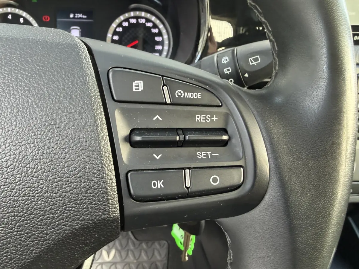 i10 1.0 Comfort 5-zits | Lichtmetaal | Elektrische ramen | CV | Parkeer sensoren |