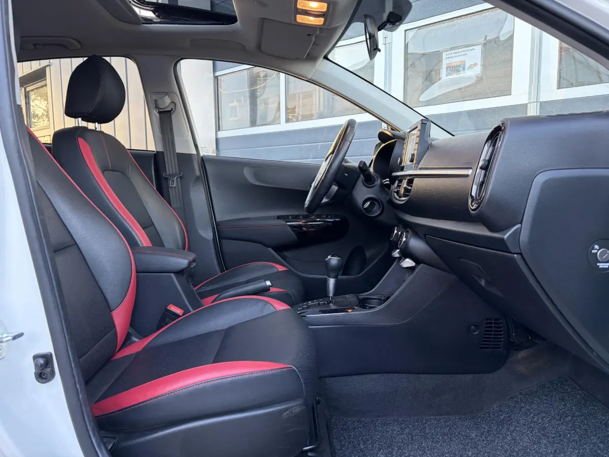 Picanto 1.2 CVVT GT Line | Pano | Camera | Sensoren | Climate | Lichtmetaal |