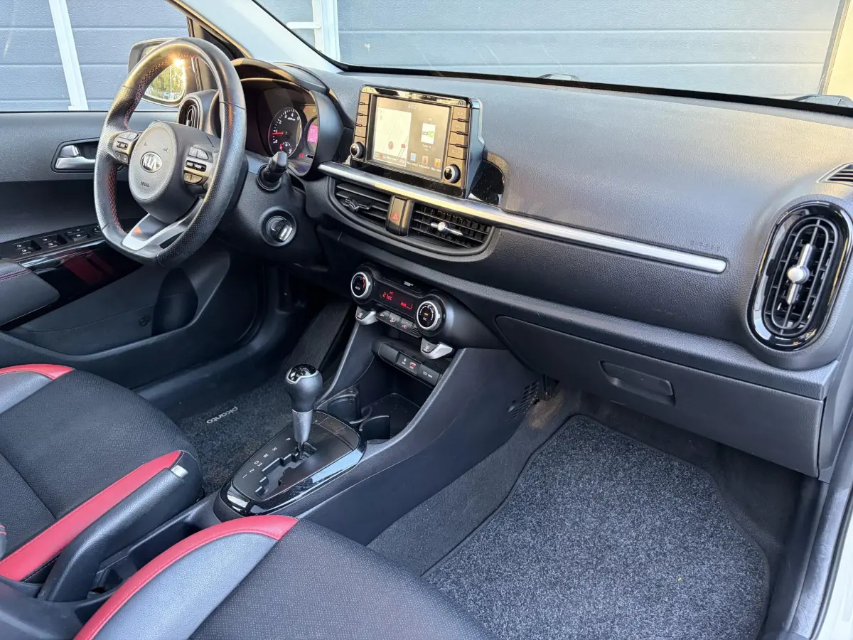 Picanto 1.2 CVVT GT Line | Pano | Camera | Sensoren | Climate | Lichtmetaal |
