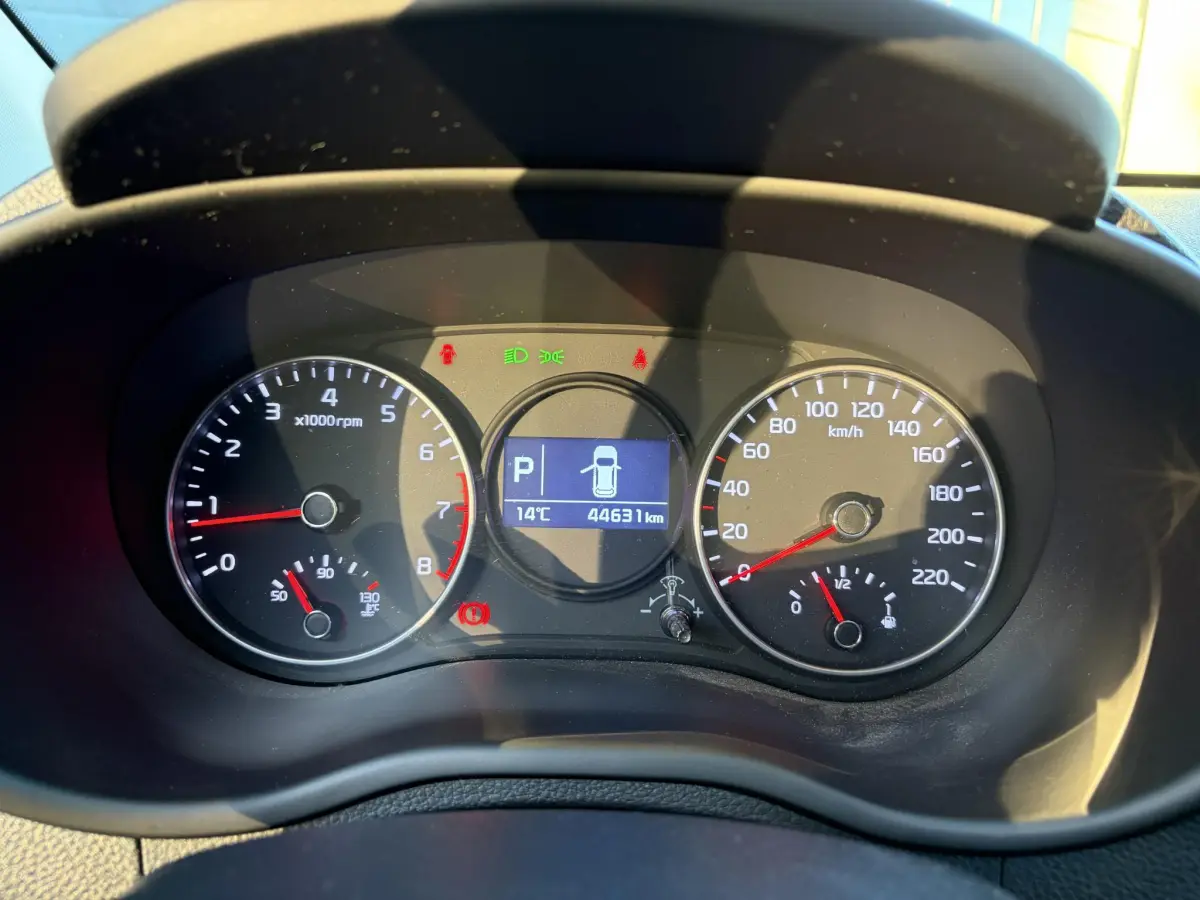 Picanto 1.2 CVVT GT Line | Pano | Camera | Sensoren | Climate | Lichtmetaal |